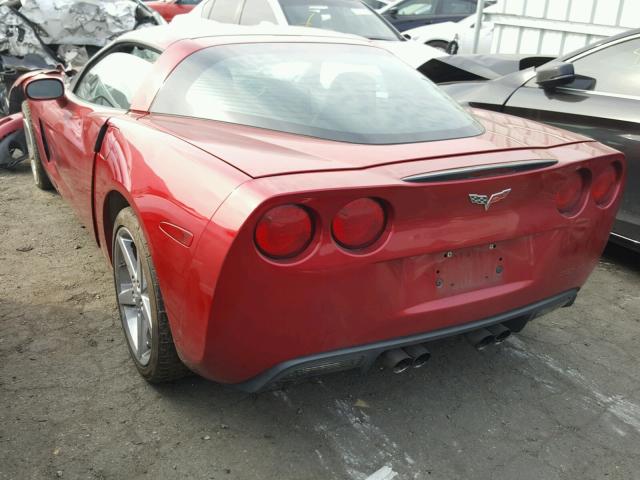 1G1YY22UX55107552 - 2005 CHEVROLET CORVETTE RED photo 3