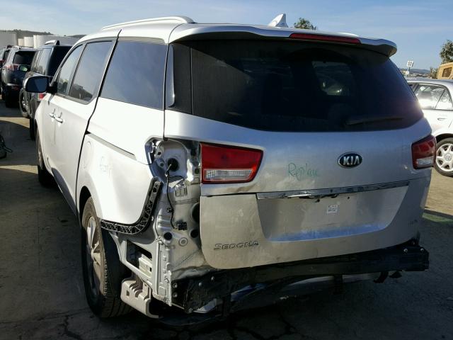 KNDMB5C19F6059597 - 2015 KIA SEDONA LX SILVER photo 3