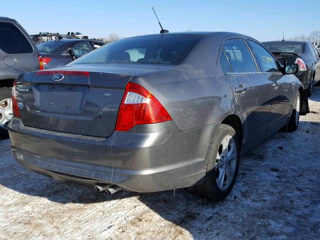 3FAHP0HAXCR409404 - 2012 FORD FUSION SE GRAY photo 4