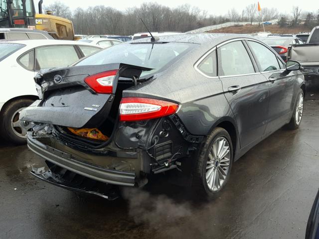 3FA6P0T90GR294306 - 2016 FORD FUSION SE GRAY photo 4