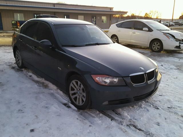 WBAVB17526NK38240 - 2006 BMW 325 I AUTO GRAY photo 1