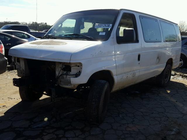 1FBSS31L56DA42487 - 2006 FORD ECONOLINE WHITE photo 2