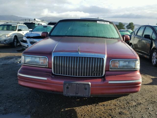 1LNLM81W3SY623096 - 1995 LINCOLN TOWN CAR E RED photo 9