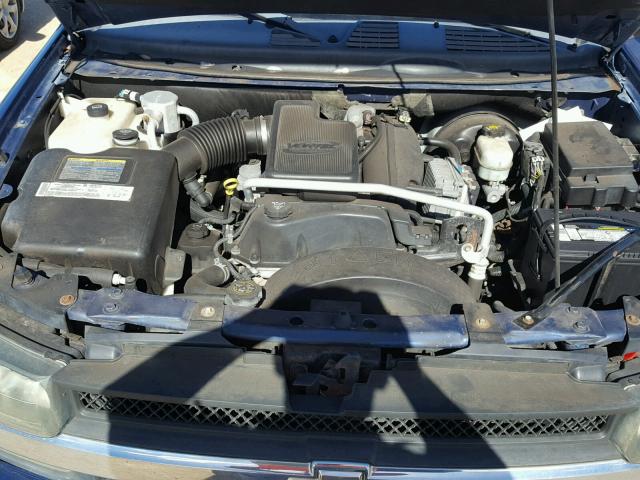 1GNDT13S352275991 - 2005 CHEVROLET TRAIL BLAZ BLUE photo 7