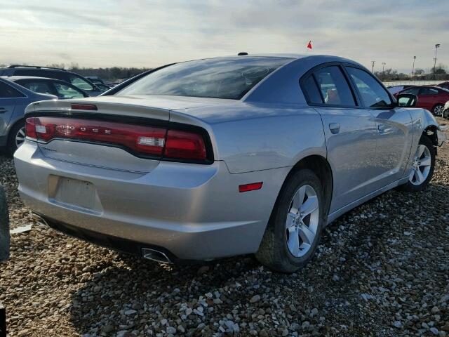 2C3CDXBG1CH178587 - 2012 DODGE CHARGER SE SILVER photo 4