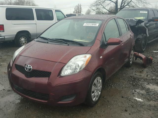 JTDKT903195231603 - 2009 TOYOTA YARIS RED photo 2