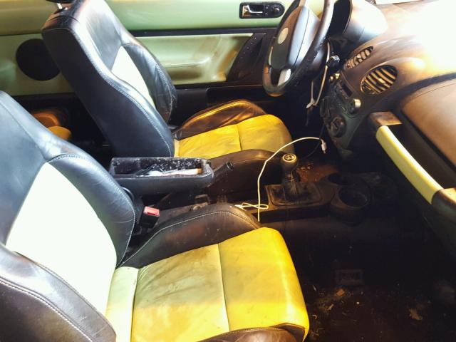 3VWCD21C93M405309 - 2003 VOLKSWAGEN NEW BEETLE 绿色 照片 5