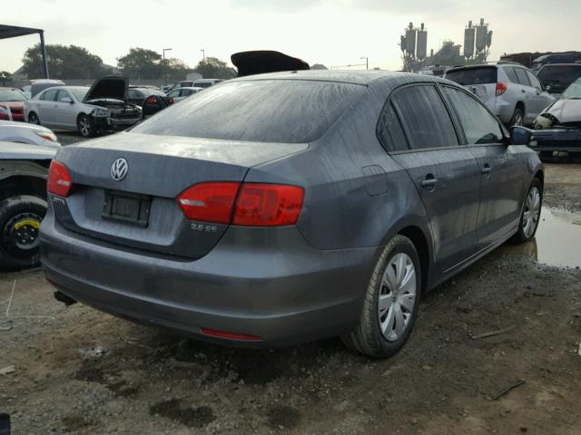 3VWDZ7AJXBM326389 - 2011 VOLKSWAGEN JETTA SE GRAY photo 4