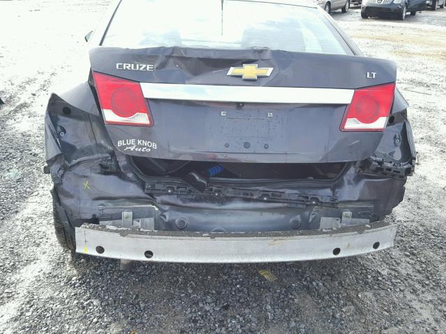 1G1PC5SB0F7113215 - 2015 CHEVROLET CRUZE LT CHARCOAL photo 9