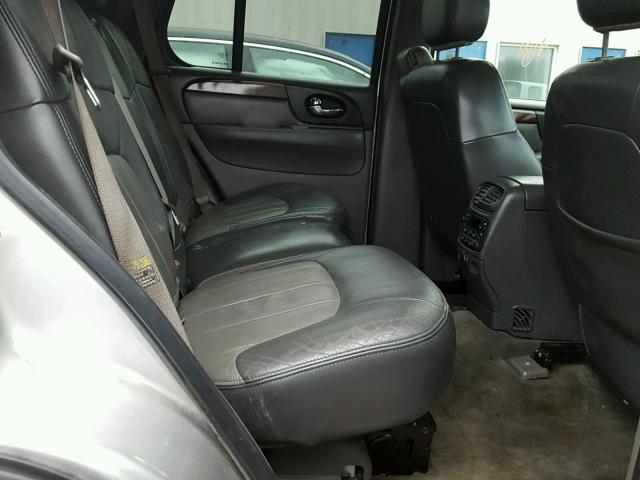 1GKDT13S842343181 - 2004 GMC ENVOY SILVER photo 6