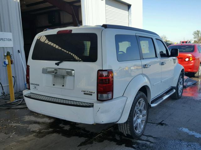 1D4PT4GK4BW559588 - 2011 DODGE NITRO HEAT WHITE photo 4