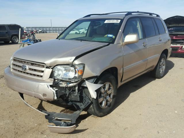 JTEGP21A740033009 - 2004 TOYOTA HIGHLANDER GOLD photo 2