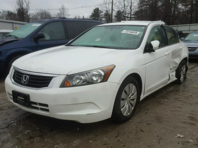 1HGCP2F38AA159058 - 2010 HONDA ACCORD LX WHITE photo 2