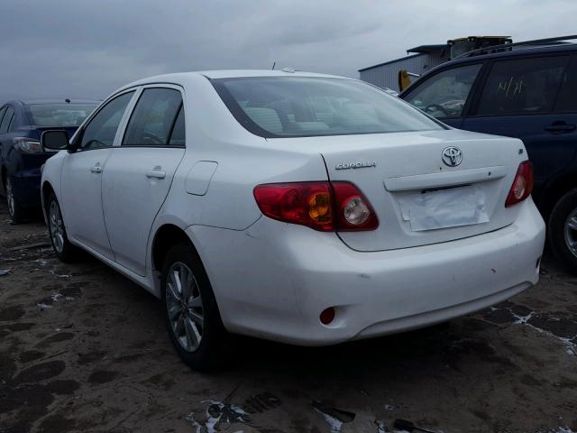 1NXBU40E99Z039610 - 2009 TOYOTA COROLLA BA WHITE photo 3