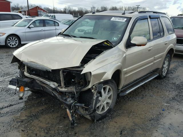 5GADT13S452174467 - 2005 BUICK RAINIER CX GOLD photo 2