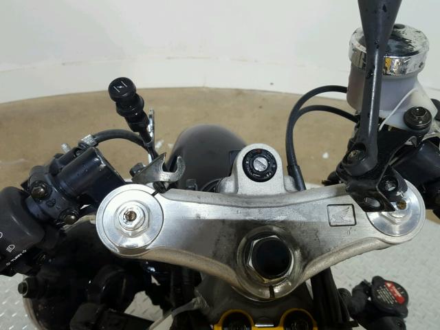 JH2SC3302VM101190 - 1997 HONDA CBR900 RR Yaşıl foto 10