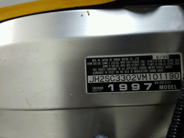 JH2SC3302VM101190 - 1997 HONDA CBR900 RR Yaşıl foto 19