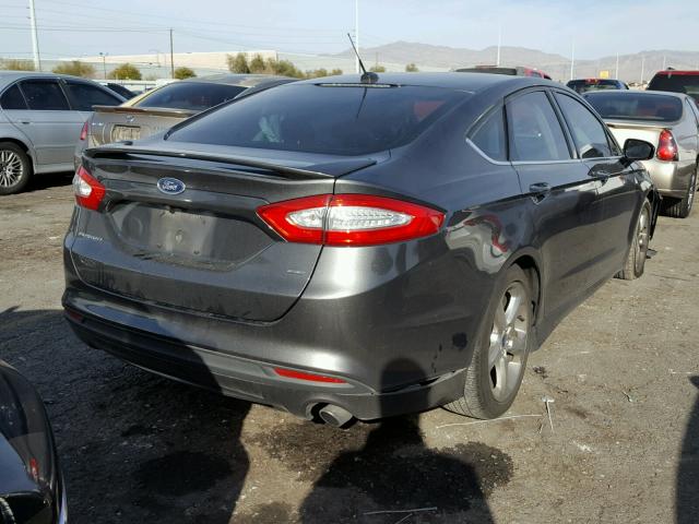 3FA6P0H76FR195317 - 2015 FORD FUSION SE CHARCOAL photo 4