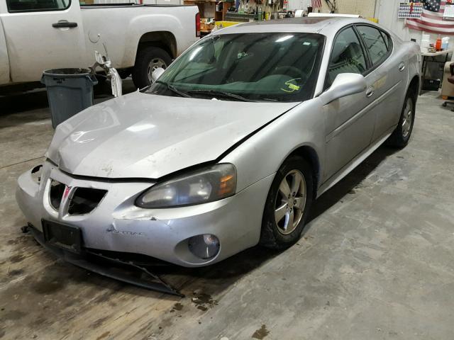 2G2WP552X71196366 - 2007 PONTIAC GRAND PRIX SILVER photo 2