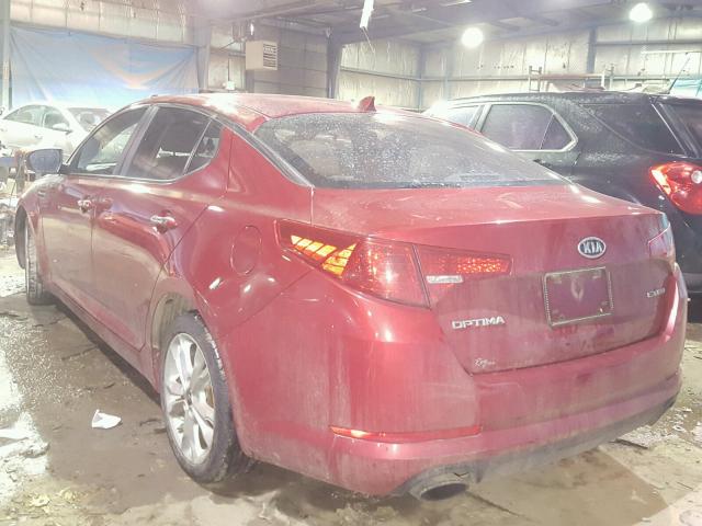 KNAGN4A71B5059323 - 2011 KIA OPTIMA EX RED photo 3