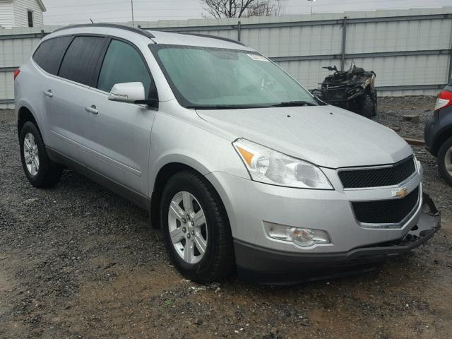 1GNLVGED3AJ215944 - 2010 CHEVROLET TRAVERSE L SILVER photo 1