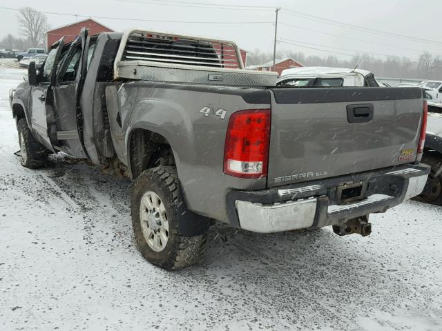 1GT523E81CZ321352 - 2012 GMC SIERRA K35 BLACK photo 3