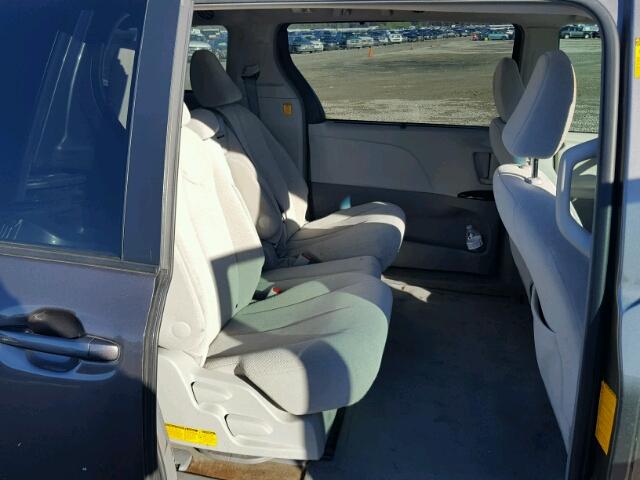 5TDKK3DC9DS333566 - 2013 TOYOTA SIENNA LE GRAY photo 6