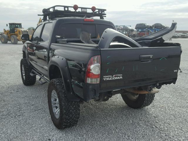 5TFLU4EN3DX075057 - 2013 TOYOTA TACOMA DOU BLACK photo 3