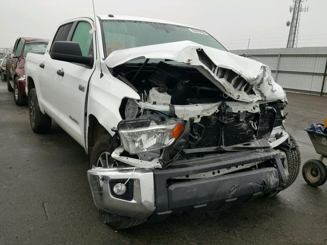 5TFEY5F1XHX228053 - 2017 TOYOTA TUNDRA CRE WHITE photo 1