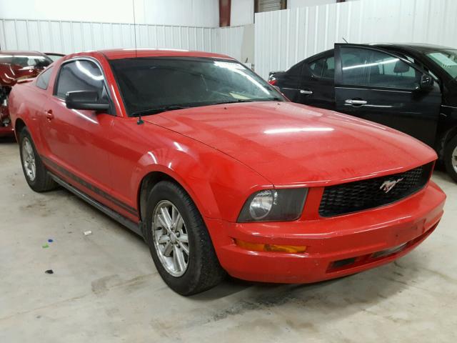 1ZVHT80N885176469 - 2008 FORD MUSTANG RED photo 1