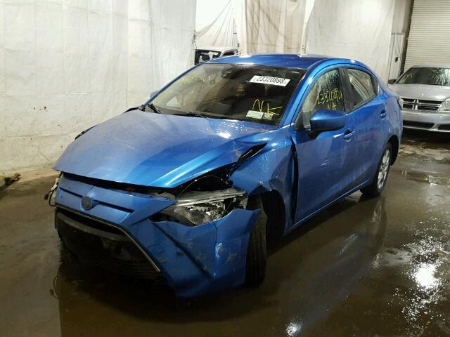 3MYDLBZV0GY125715 - 2016 TOYOTA SCION IA BLUE photo 2