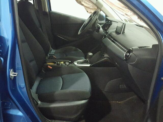 3MYDLBZV0GY125715 - 2016 TOYOTA SCION IA BLUE photo 5