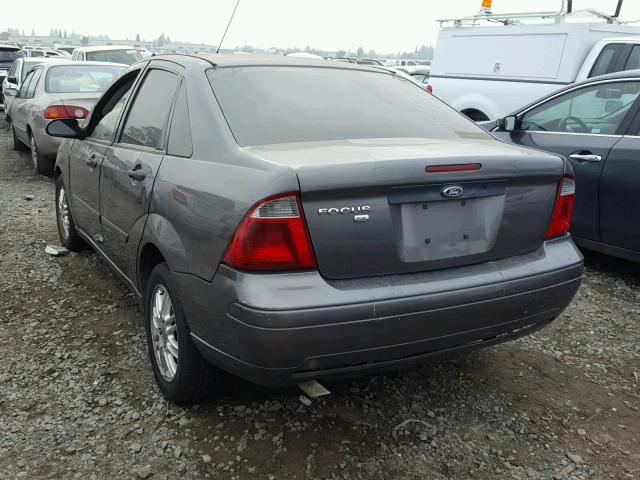 1FAFP34N37W284508 - 2007 FORD FOCUS ZX4 GRAY photo 3