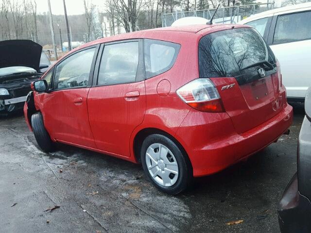 JHMGE8H30CC031683 - 2012 HONDA FIT RED photo 3