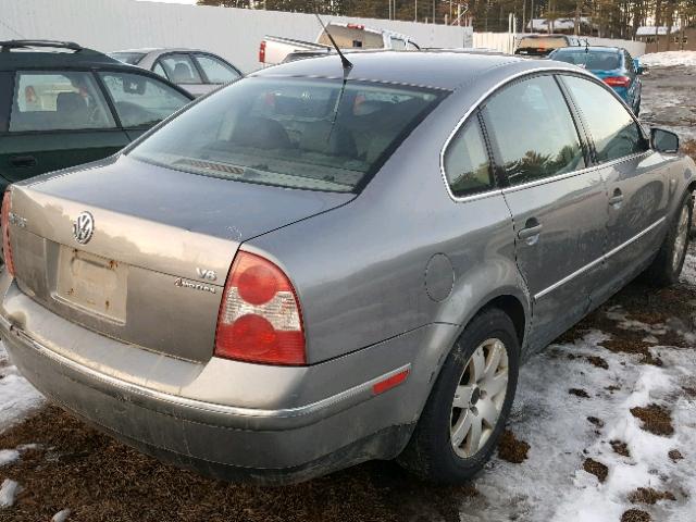 WVWTH63B22P288247 - 2002 VOLKSWAGEN PASSAT GLX 绿色 照片 4