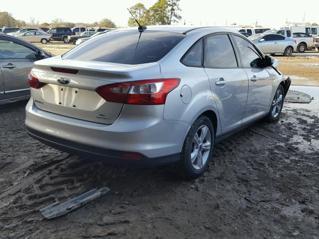 1FADP3F2XEL142147 - 2014 FORD FOCUS SE SILVER photo 4