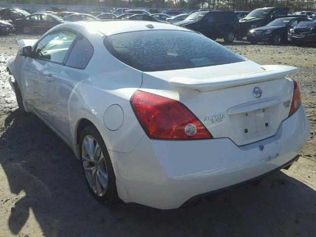 1N4BL24EX9C140866 - 2009 NISSAN ALTIMA 3.5 WHITE photo 3