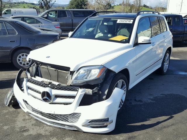 WDCGG5HB7DG136906 - 2013 MERCEDES-BENZ GLK 350 WHITE photo 2