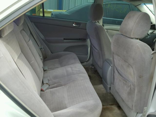 JTDBE32K850314982 - 2005 TOYOTA CAMRY LE SILVER photo 6