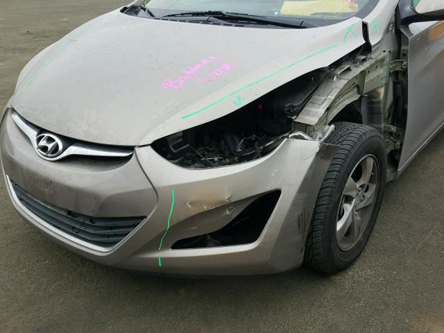 5NPDH4AE0FH574010 - 2015 HYUNDAI ELANTRA SE GOLD photo 9