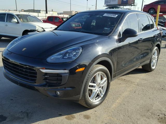 WP1AA2A28GLA00803 - 2016 PORSCHE CAYENNE BLACK photo 2