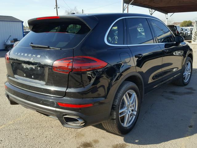 WP1AA2A28GLA00803 - 2016 PORSCHE CAYENNE BLACK photo 4