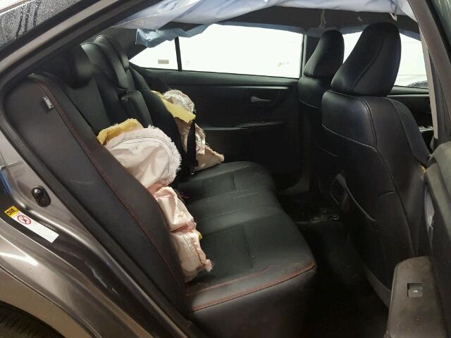 4T1BF1FK0HU303074 - 2017 TOYOTA CAMRY LE GRAY photo 6