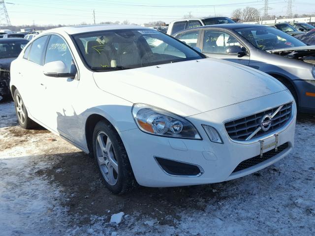 YV1622FS5C2140718 - 2012 VOLVO S60 T5 WHITE photo 1