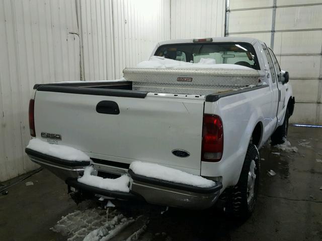 1FTSX21P57EB02905 - 2007 FORD F250 SUPER WHITE photo 4