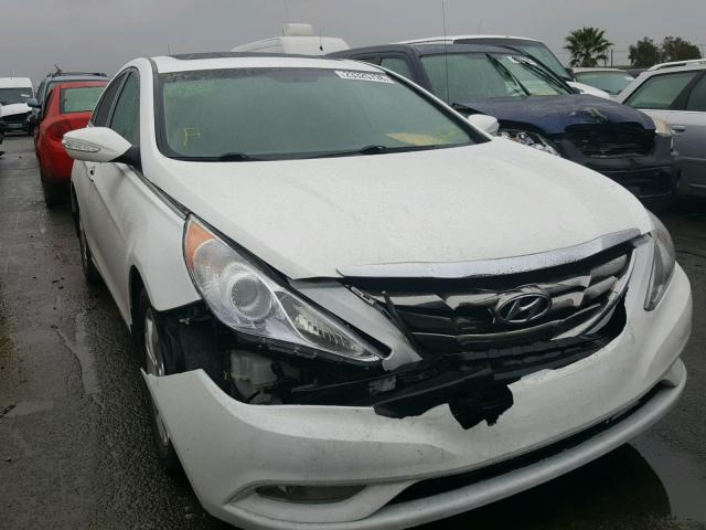 5NPEC4AC0DH692007 - 2013 HYUNDAI SONATA SE WHITE photo 1