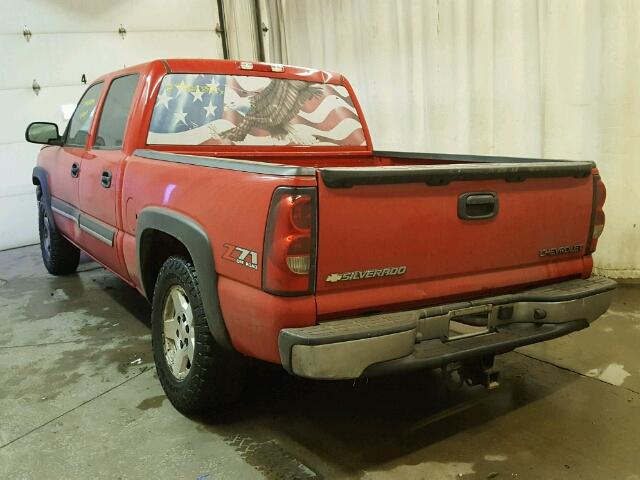 2GCEK13T551197058 - 2005 CHEVROLET SILVERADO RED photo 3