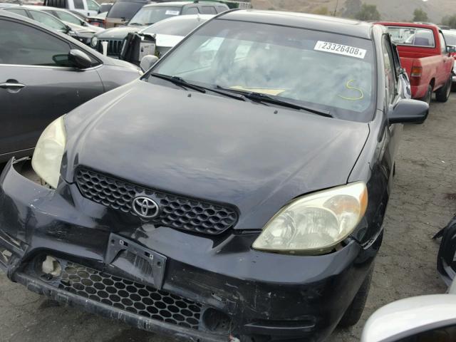 2T1KR32E83C088847 - 2003 TOYOTA COROLLA MA BLACK photo 2