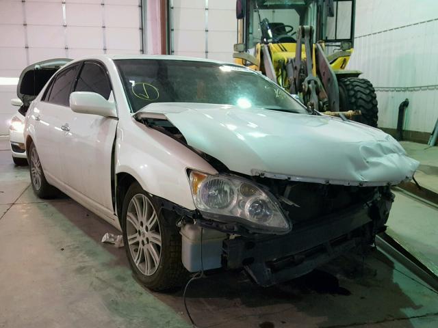 4T1BK36B79U349090 - 2009 TOYOTA AVALON XL WHITE photo 1