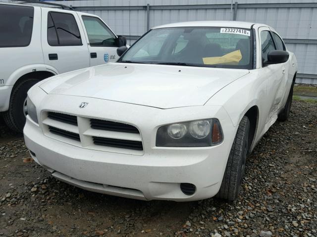 2B3LA43RX7H768863 - 2007 DODGE CHARGER SE WHITE photo 2